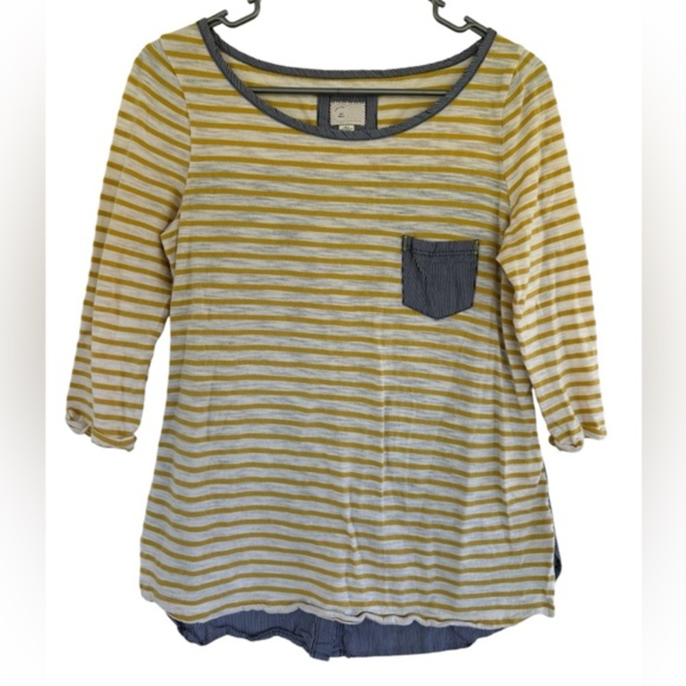 Anthropologie Women's Postmark Yellow Striped‎ Back Button Top Size Small